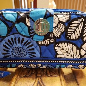 Vera Bradley Blue Bayou Wallet